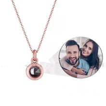 Carica l&#39;immagine nel visualizzatore di Gallery, T&amp;B  Necklace Simple
