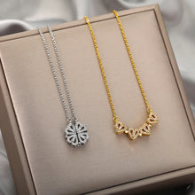 Carica l&#39;immagine nel visualizzatore di Gallery, T&amp;B Four Leaf Clover Pendant Necklace
