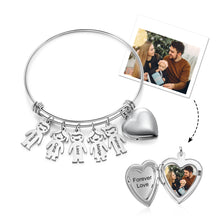 Load image into Gallery viewer, Custom NAME HYPOALLERGENIC &amp; STAINLESS STEEL FAMILY HEART PHOTO Bracelet
