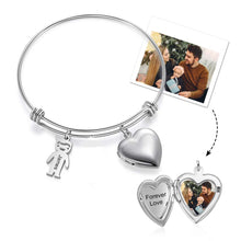 Load image into Gallery viewer, Custom NAME HYPOALLERGENIC &amp; STAINLESS STEEL FAMILY HEART PHOTO Bracelet
