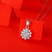 Carica l&#39;immagine nel visualizzatore di Gallery, Collana in moissanite in argento sterling 925
