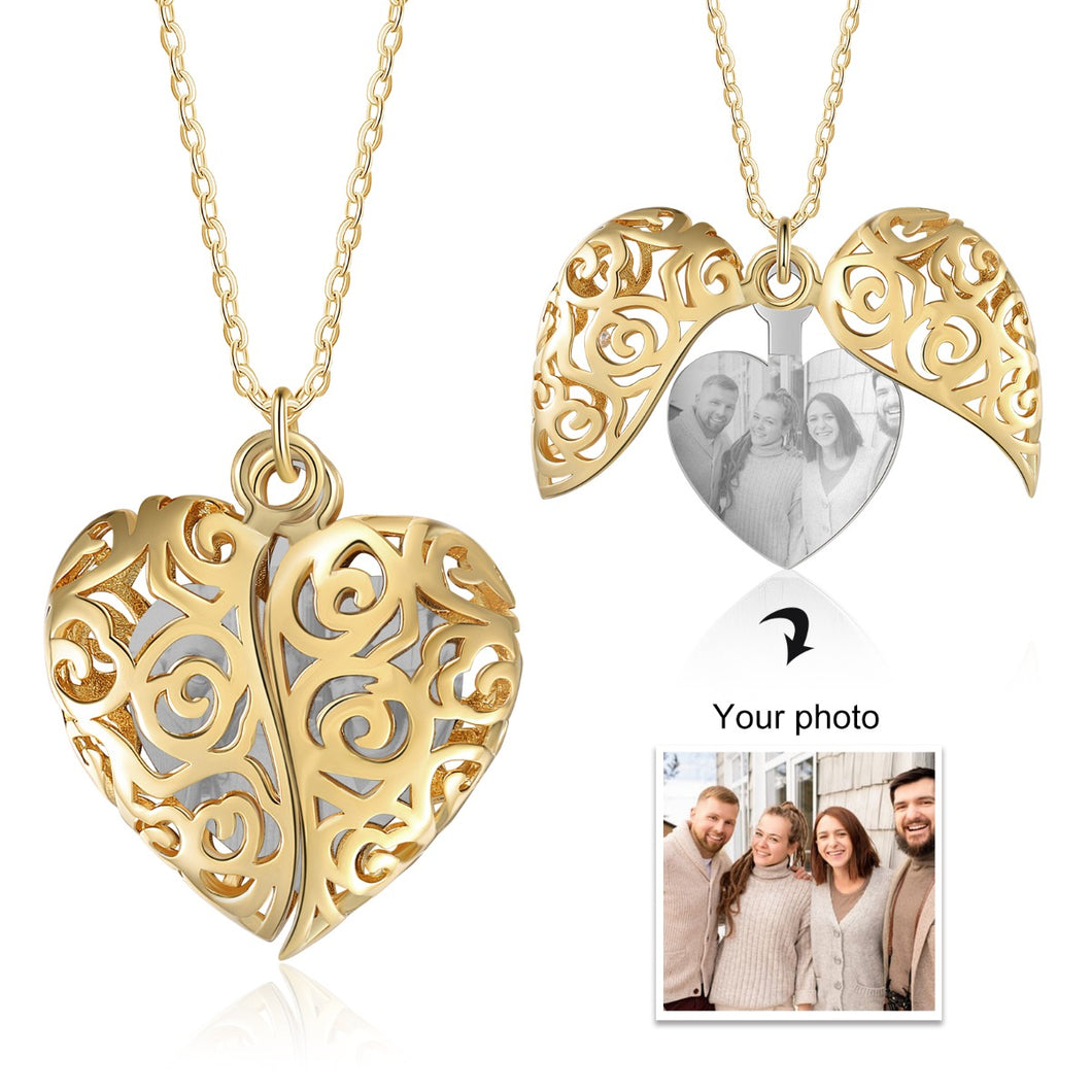 Custom RINASCIMENTO HEART PHOTO Necklace